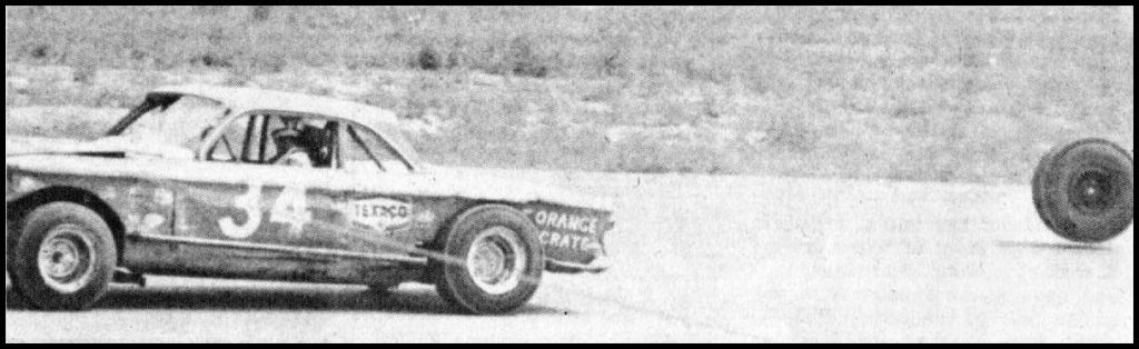 Chuck Lawler loses a wheel at Acton Speedway 1970. Courtesy of Jeff Scott