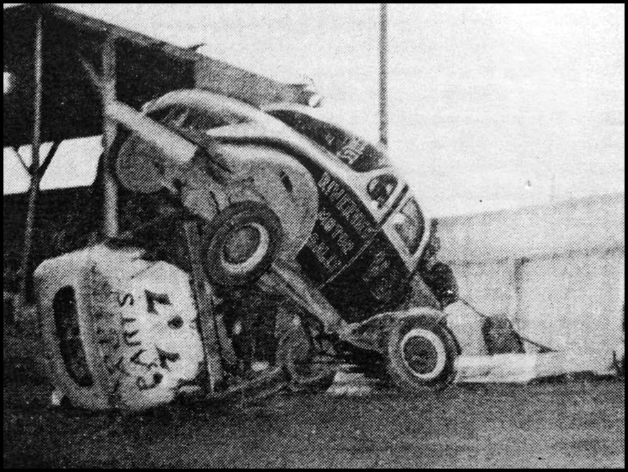 Racers get tangled up at 'Mohawk Park' 1952l. Courtesy of Glen Tustin